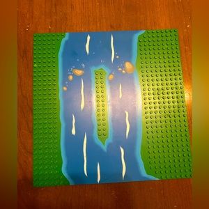 Vintage LEGO Rocky River Retreat baseplate